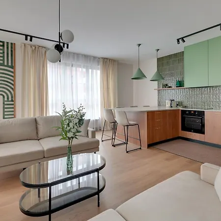 Doki Living By Blue Mandarin Parking & Foodhall Gdansk Room photo