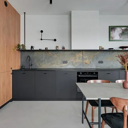 Doki Living By Blue Mandarin Parking & Foodhall Gdansk Room photo
