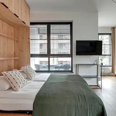 Doki Living By Blue Mandarin Parking & Foodhall Gdansk Room photo