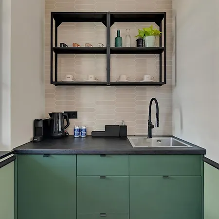 Doki Living By Blue Mandarin Parking & Foodhall Gdansk Room photo