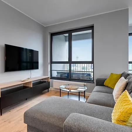 Doki Living By Blue Mandarin Parking & Foodhall Gdansk Room photo