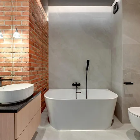 Doki Living By Blue Mandarin Parking & Foodhall Gdansk Room photo