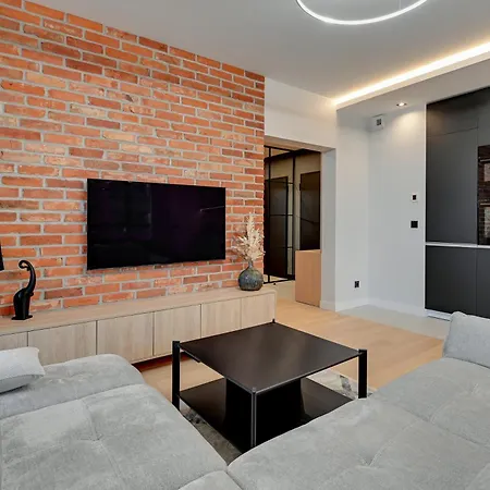 Doki Living By Blue Mandarin Parking & Foodhall Gdansk Room photo