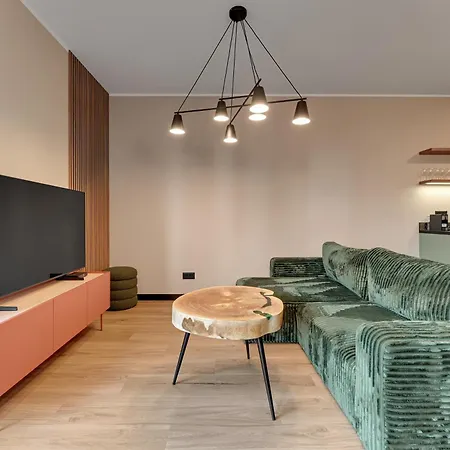 Doki Living By Blue Mandarin Parking & Foodhall Gdansk Room photo